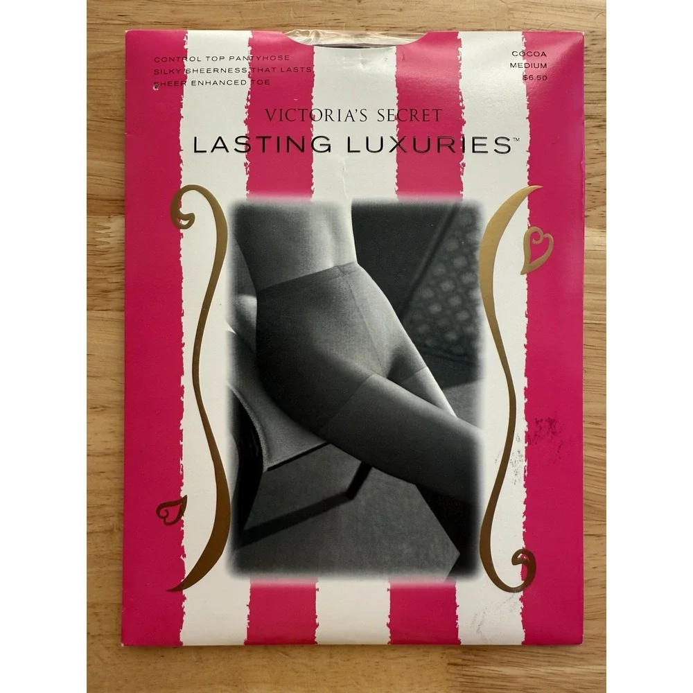 Victoria's Secret LASTING LUXURIES Control Top Sheer Enhanced Toe Cocoa Medium
